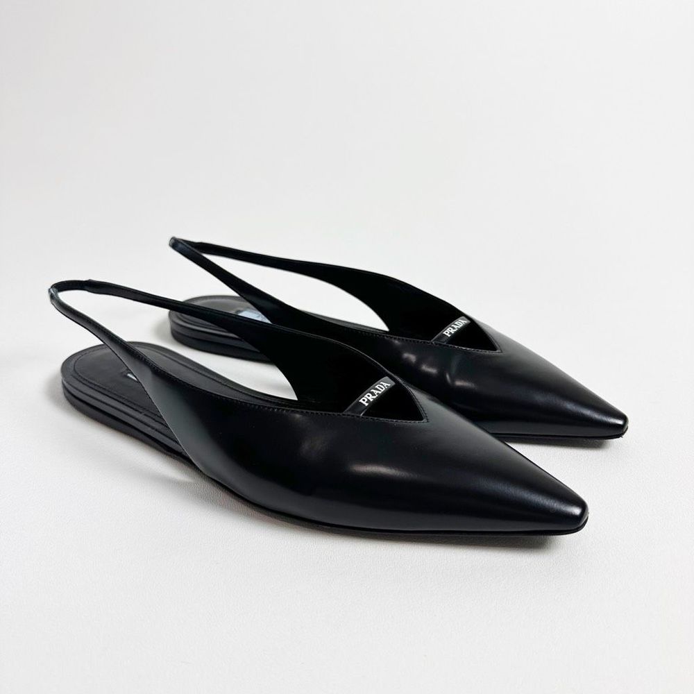 PRADA Black Slingback Ballet Flats 40 US 9.5 Point Toe Logo Flat Brushed Leather
